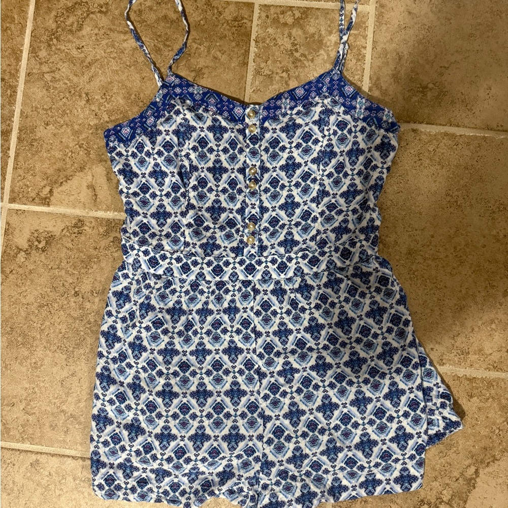 American Eagle Outfitters Blue and White Printed Cami Top
